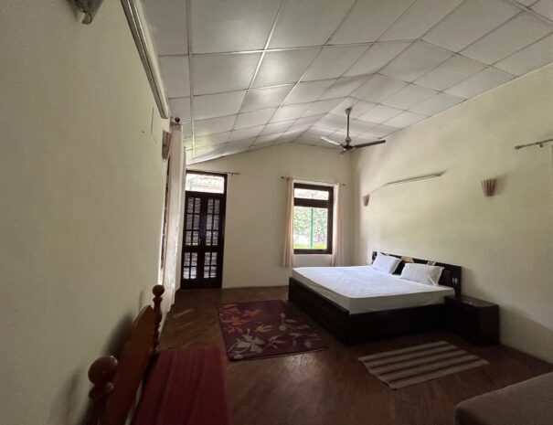 Dhampur room 02 pics (6)